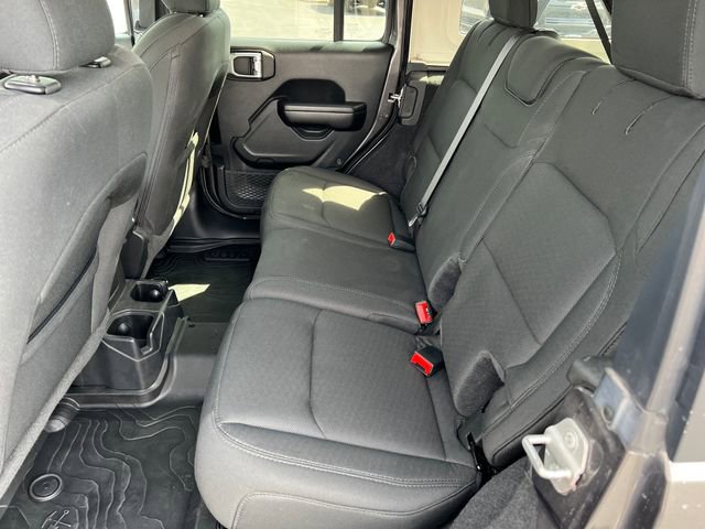 Used 2021 Jeep Wrangler Unlimited Sport image 29
