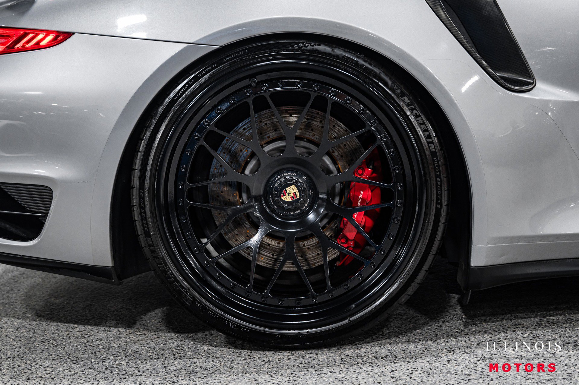 Used 2014 Porsche 911 Turbo image 14