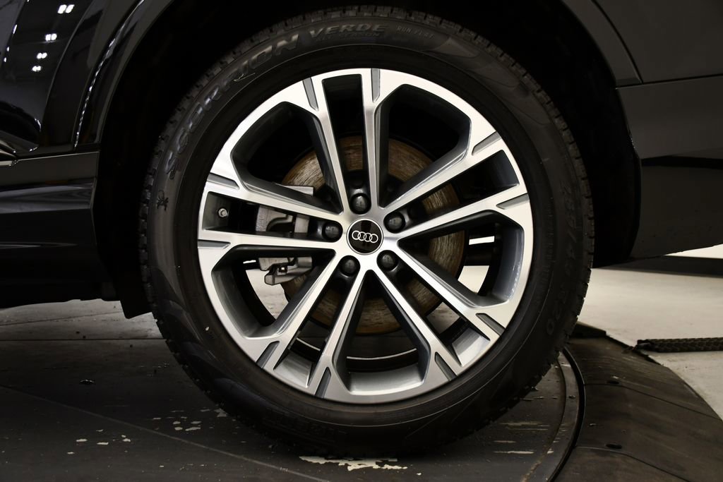 New 2026 Audi Q7 2.0T Premium image 14