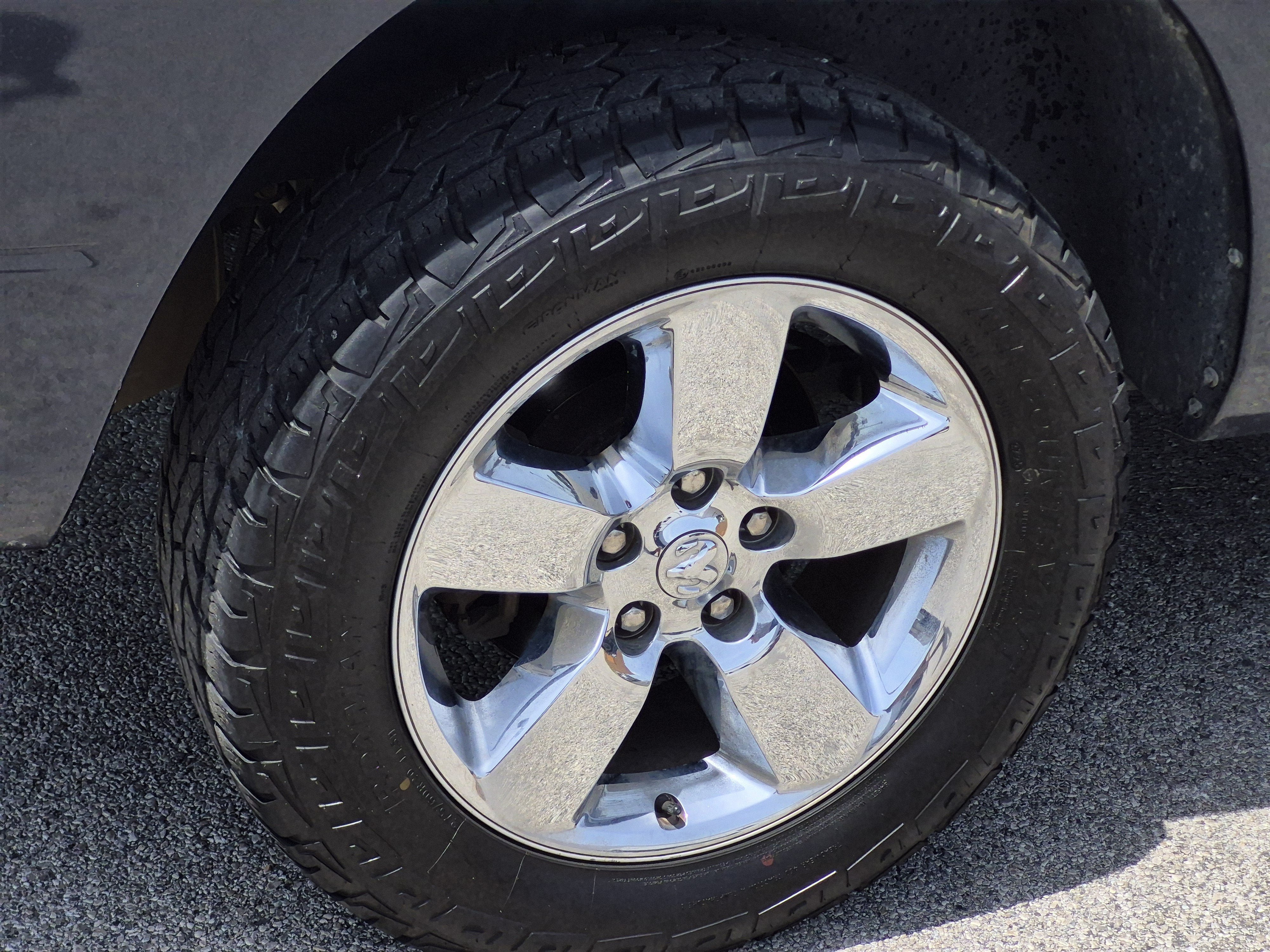 Used 2019 RAM 1500 Tradesman w/ Tradesman SXT Package RWD image 7