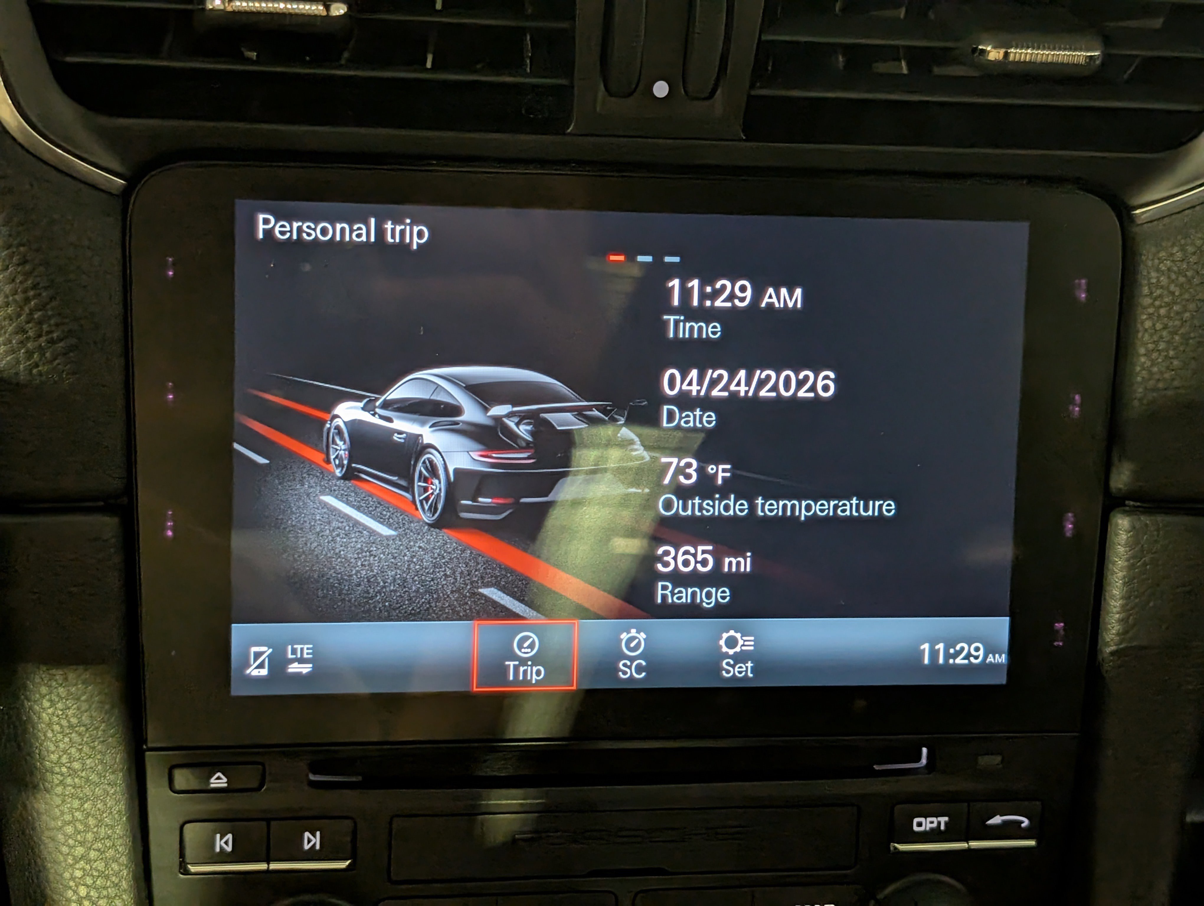 Certified 2018 Porsche 911 GT3 RWD image 42