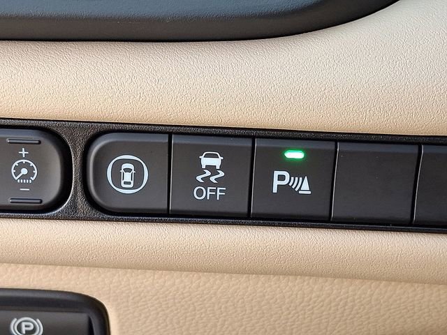 Certified 2025 Acura TLX w/ Technology Package image 27