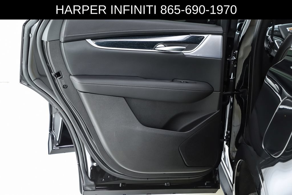 Used 2025 Cadillac XT5 Premium Luxury w/ Technology Package FWD image 18