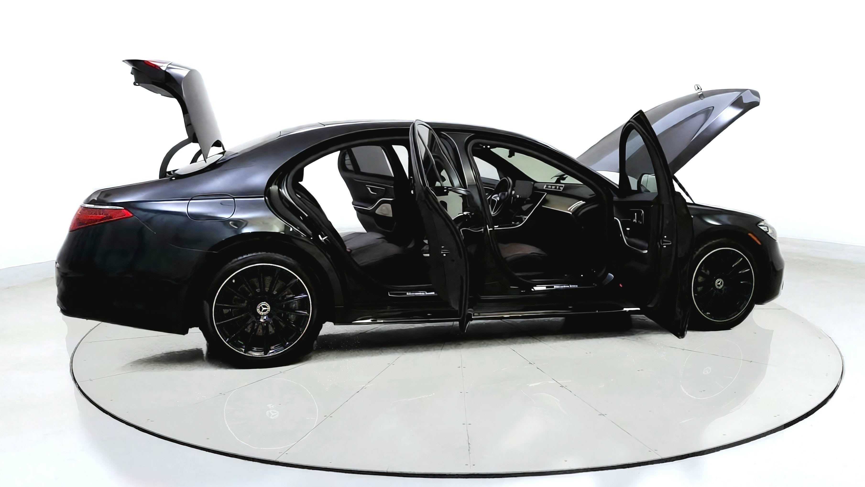 Used 2023 Mercedes-Benz S 500 4MATIC w/ AMG Line image 15