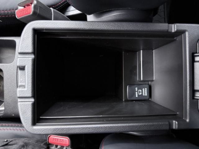 Used 2025 Mitsubishi Outlander Sport SE AWD/4WD image 28