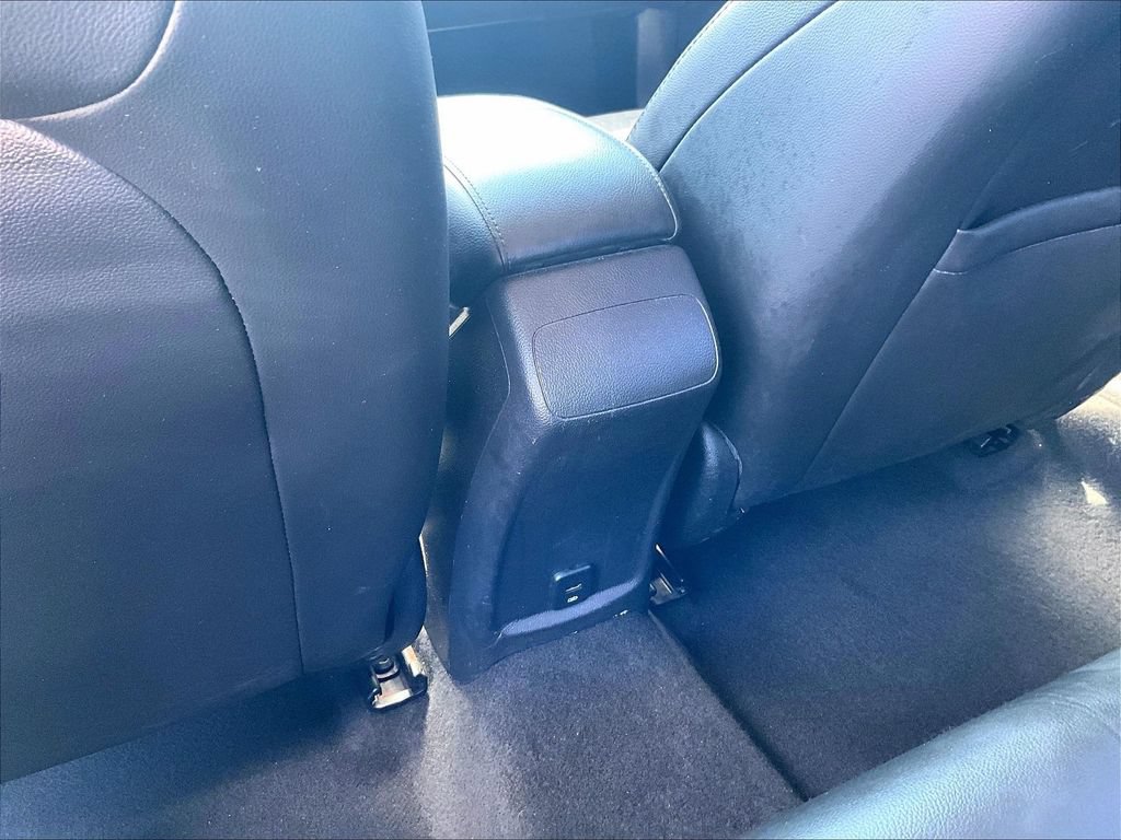 Used 2017 Chevrolet Cruze Premier FWD image 33