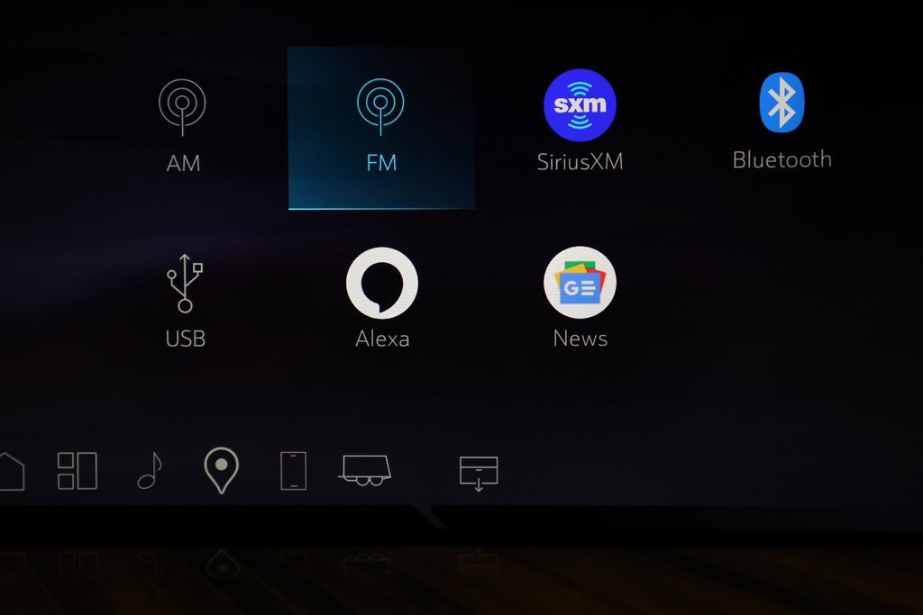 Used 2025 Cadillac Escalade Sport Platinum w/ LPO, ONYX Package image 34