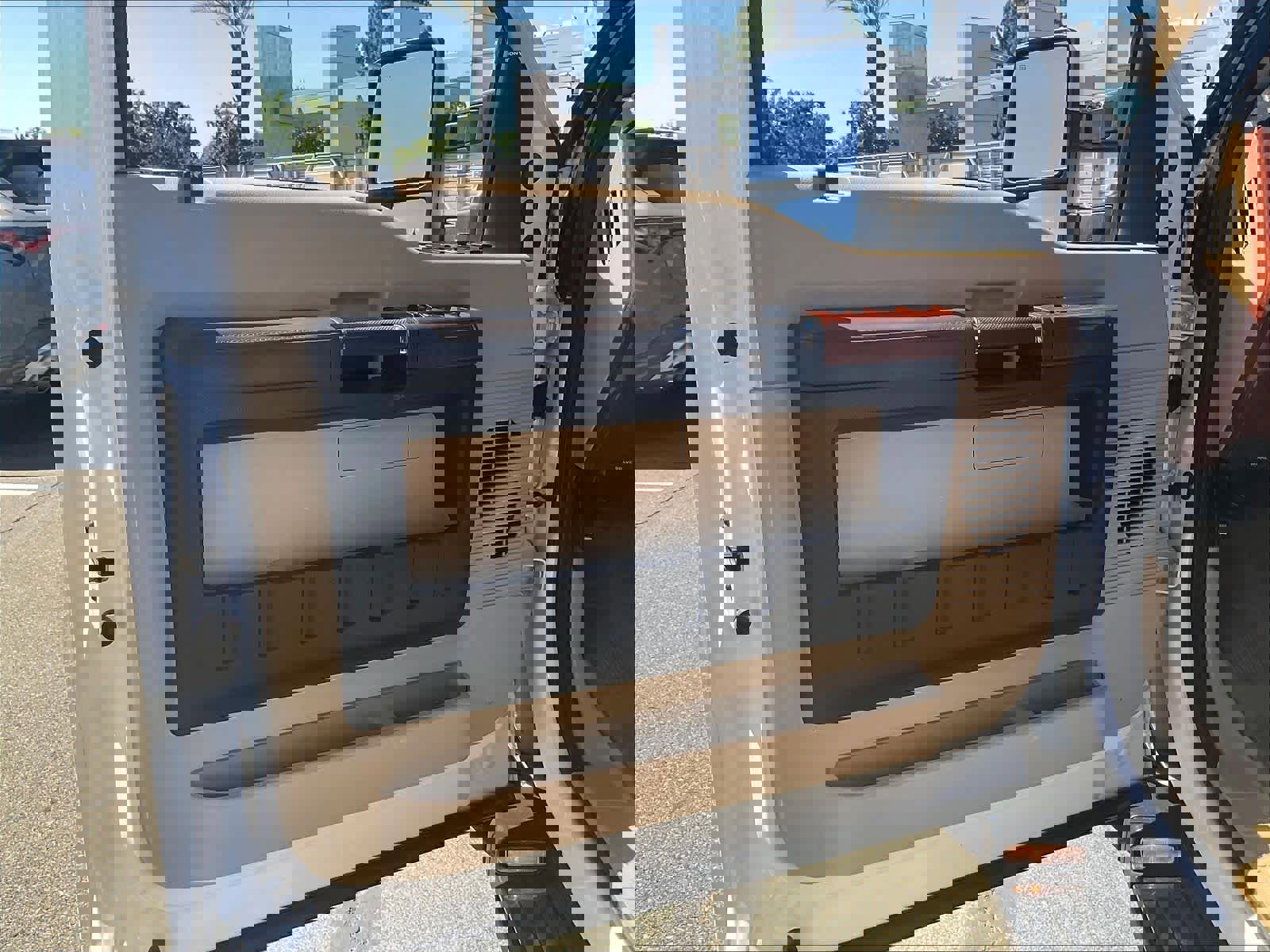 Used 2016 Ford F350 King Ranch image 23