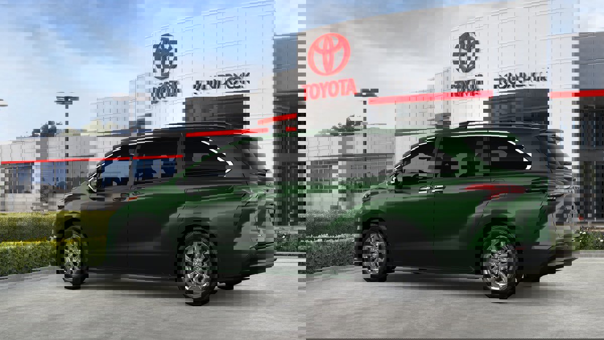 New 2026 Toyota Sienna XLE image 5