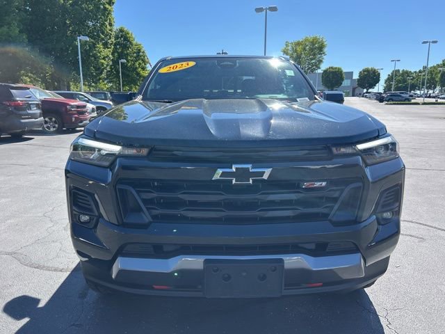 Used 2023 Chevrolet Colorado Z71 w/ Z71 Convenience Package 2 AWD/4WD image 2