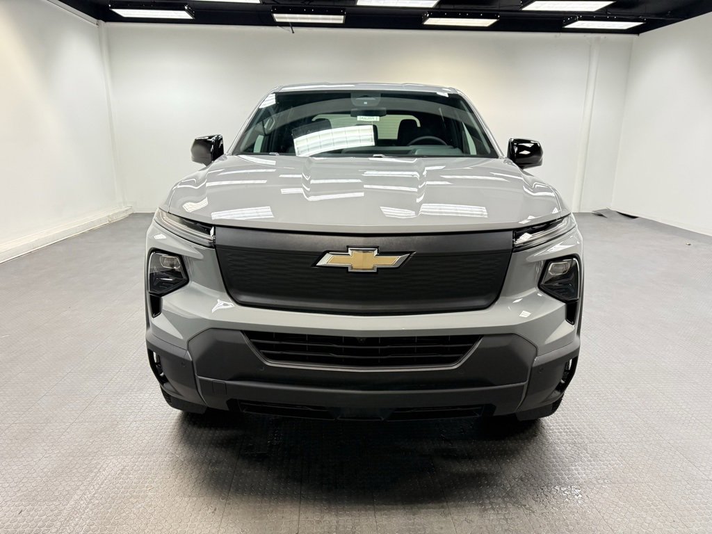 New 2026 Chevrolet Silverado EV W/T image 9