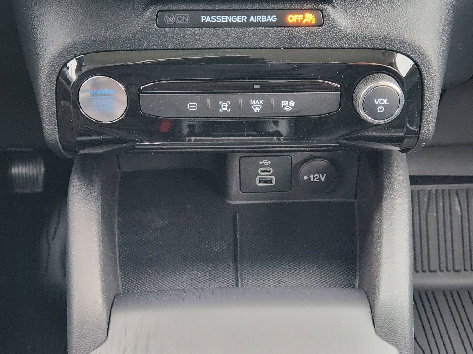 New 2026 Ford Escape SE image 19