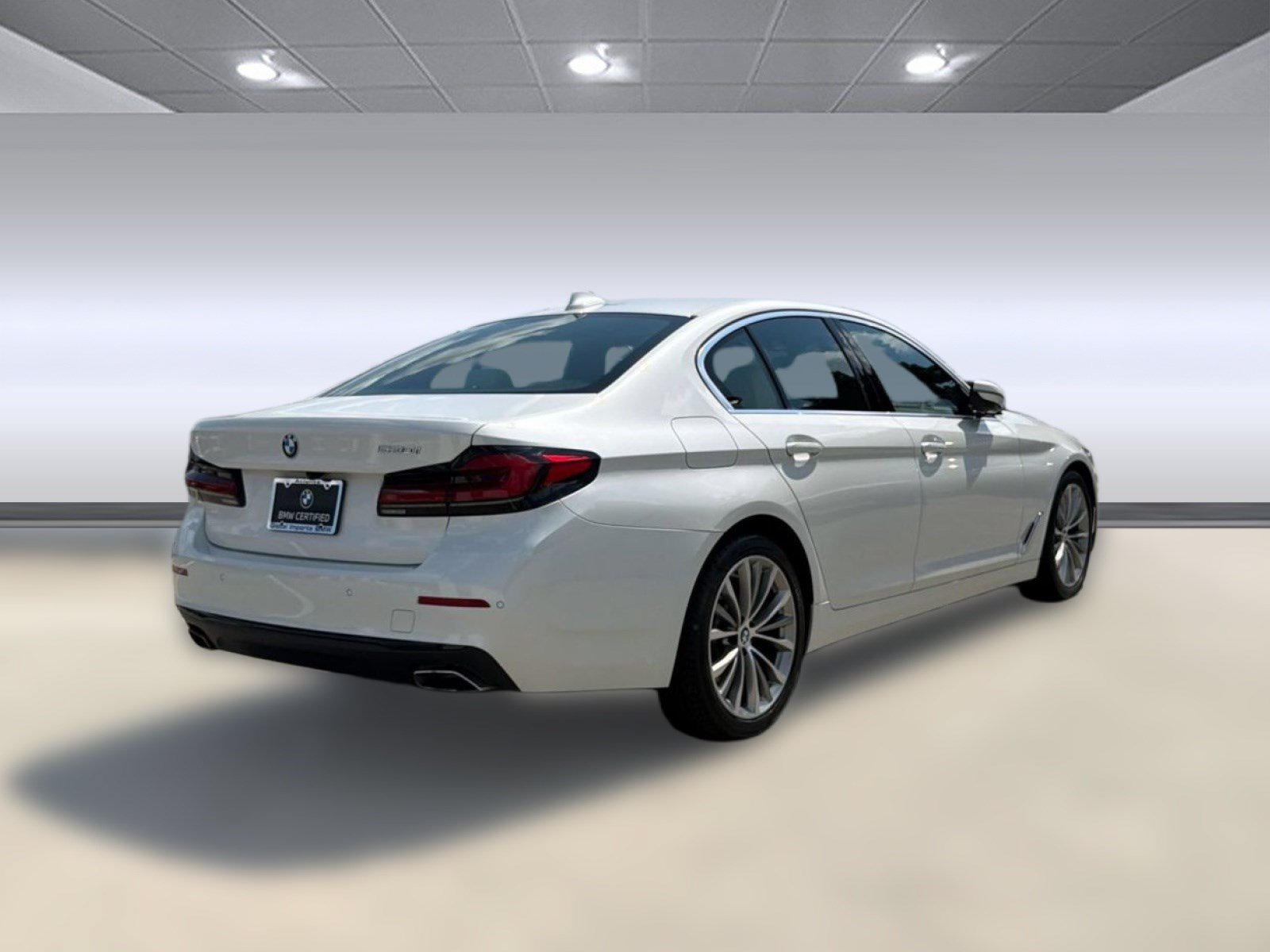 Certified 2023 BMW 530i w/ Premium Package RWD image 7