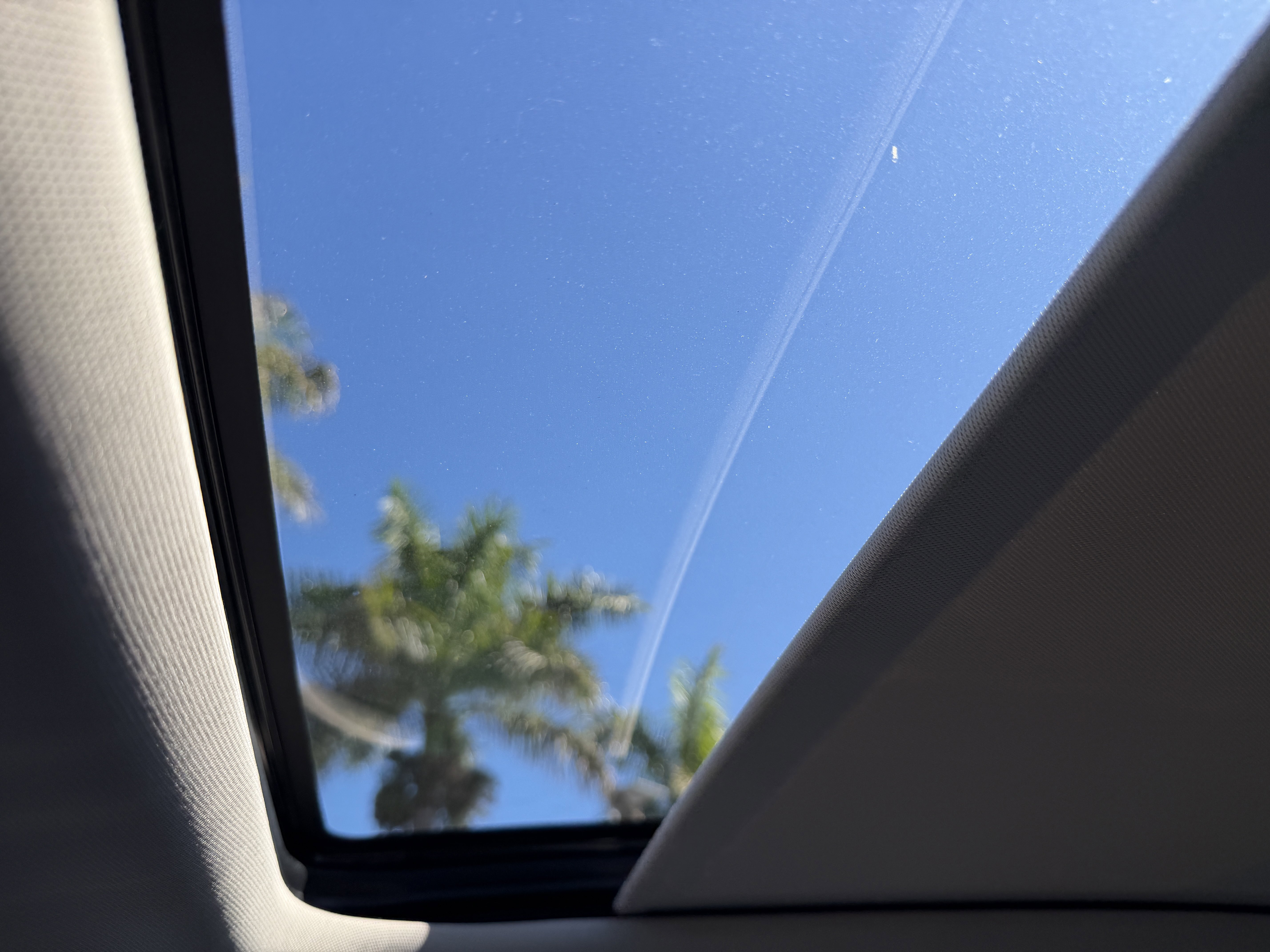 Used 2021 Lincoln Nautilus Reserve w/ Equipment Group 201A image 21