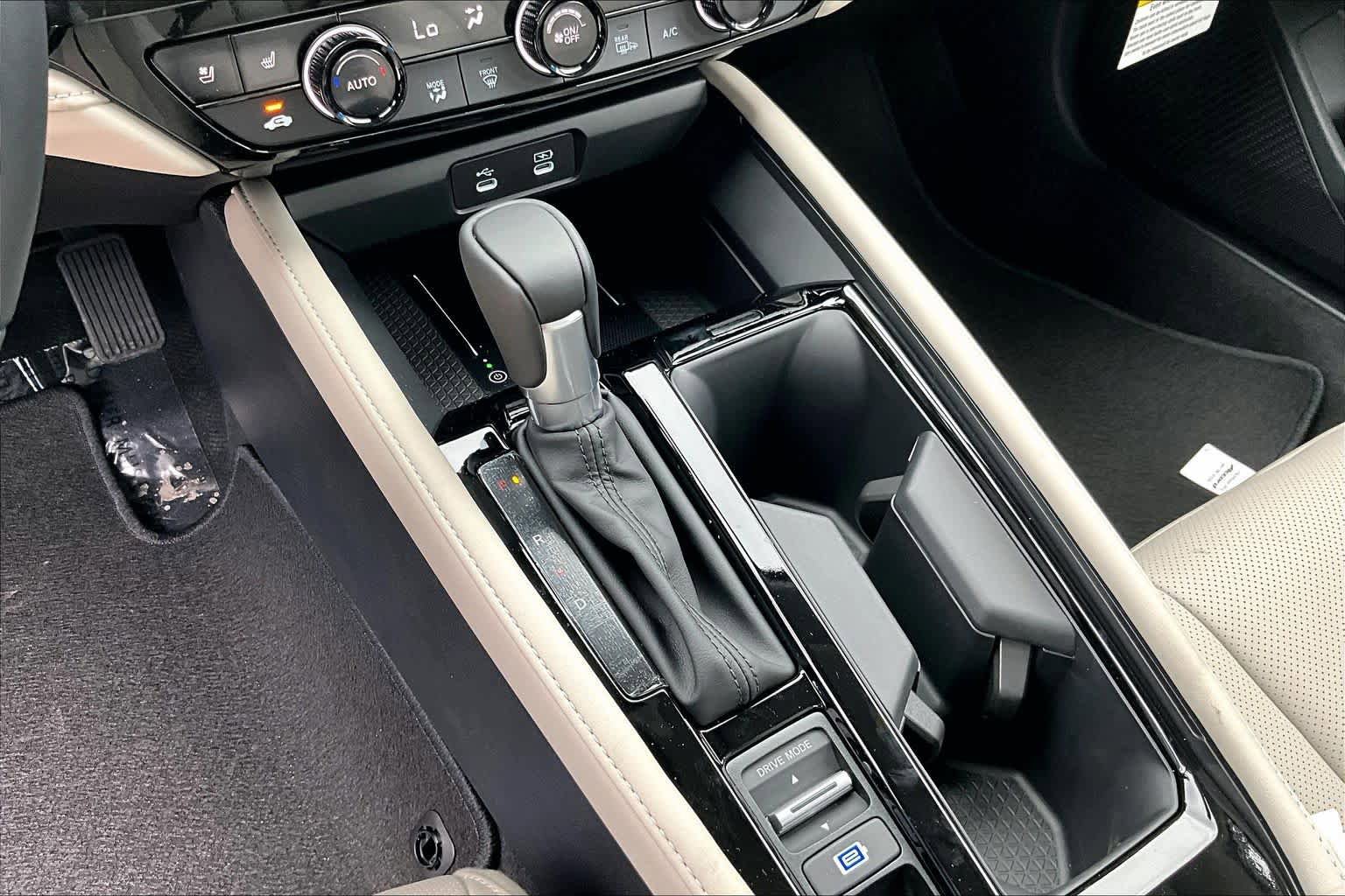 New 2026 Honda Accord Touring image 7