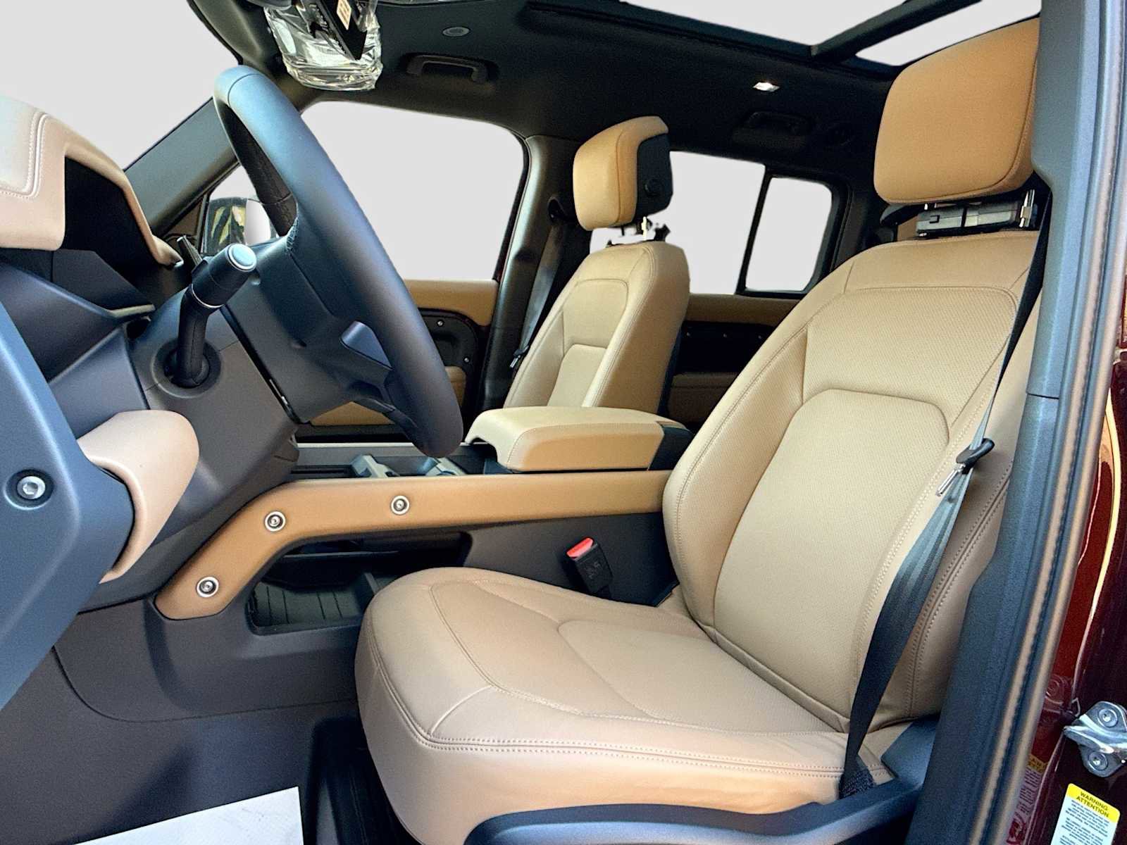 New 2026 Land Rover Defender 130 X-Dynamic SE AWD/4WD image 14