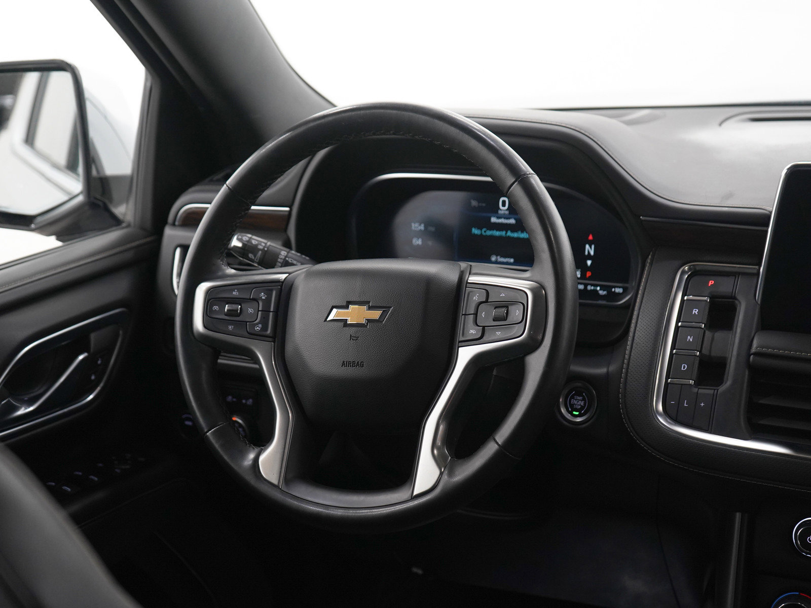 Used 2023 Chevrolet Suburban Premier AWD/4WD image 15