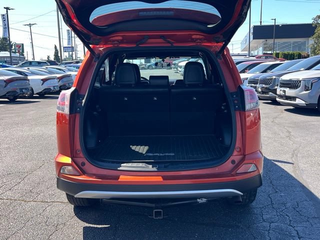 Used 2016 Toyota RAV4 SE AWD/4WD image 7