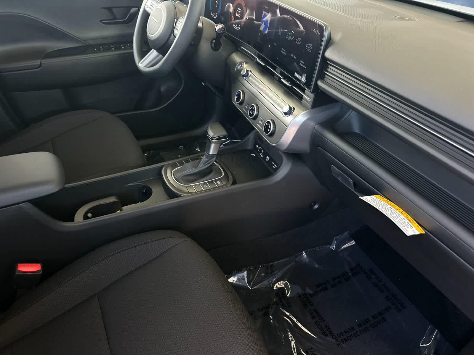 New 2026 Hyundai Kona SE FWD image 17
