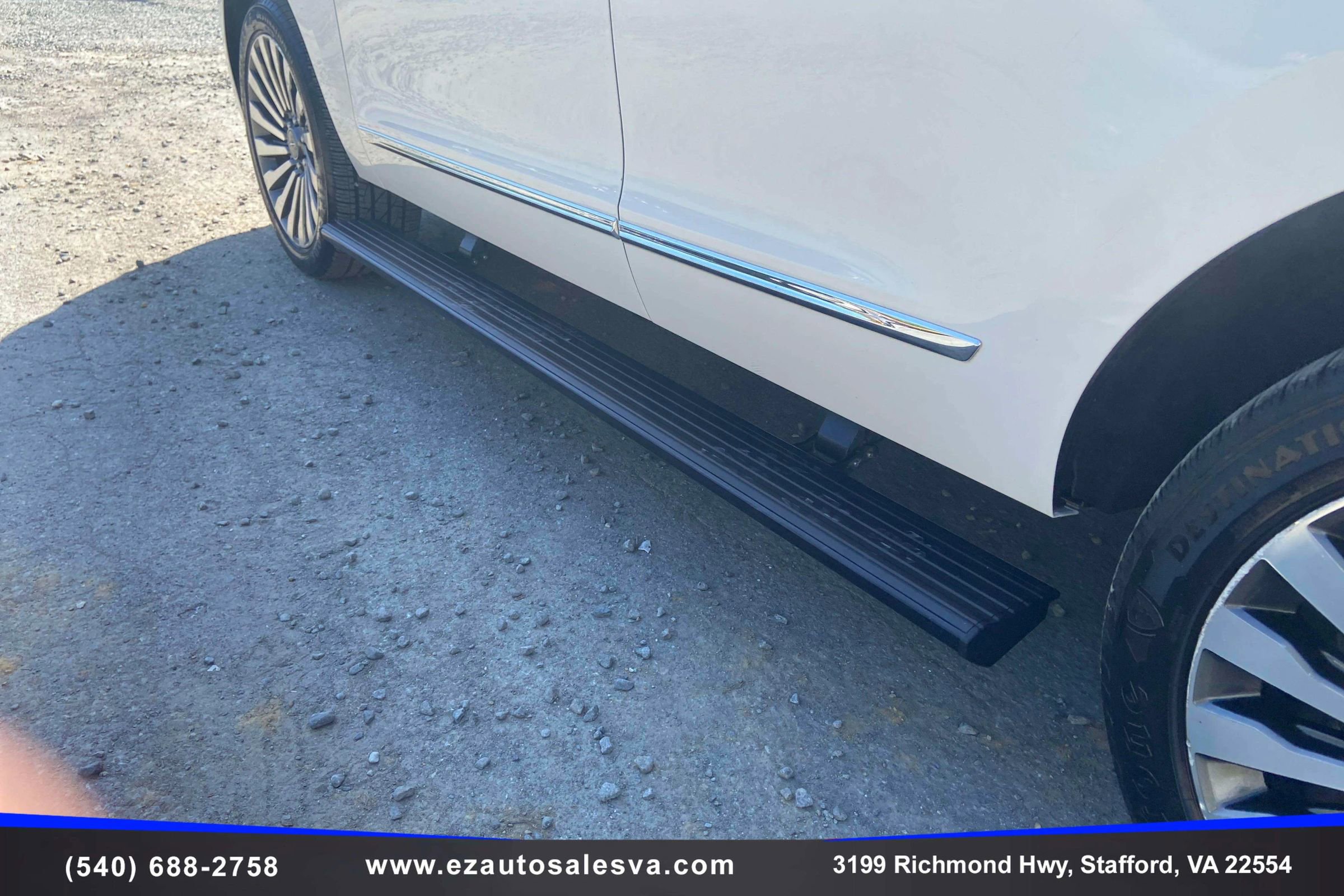 Used 2018 Lincoln Navigator Reserve w/ Technology Package AWD/4WD image 28