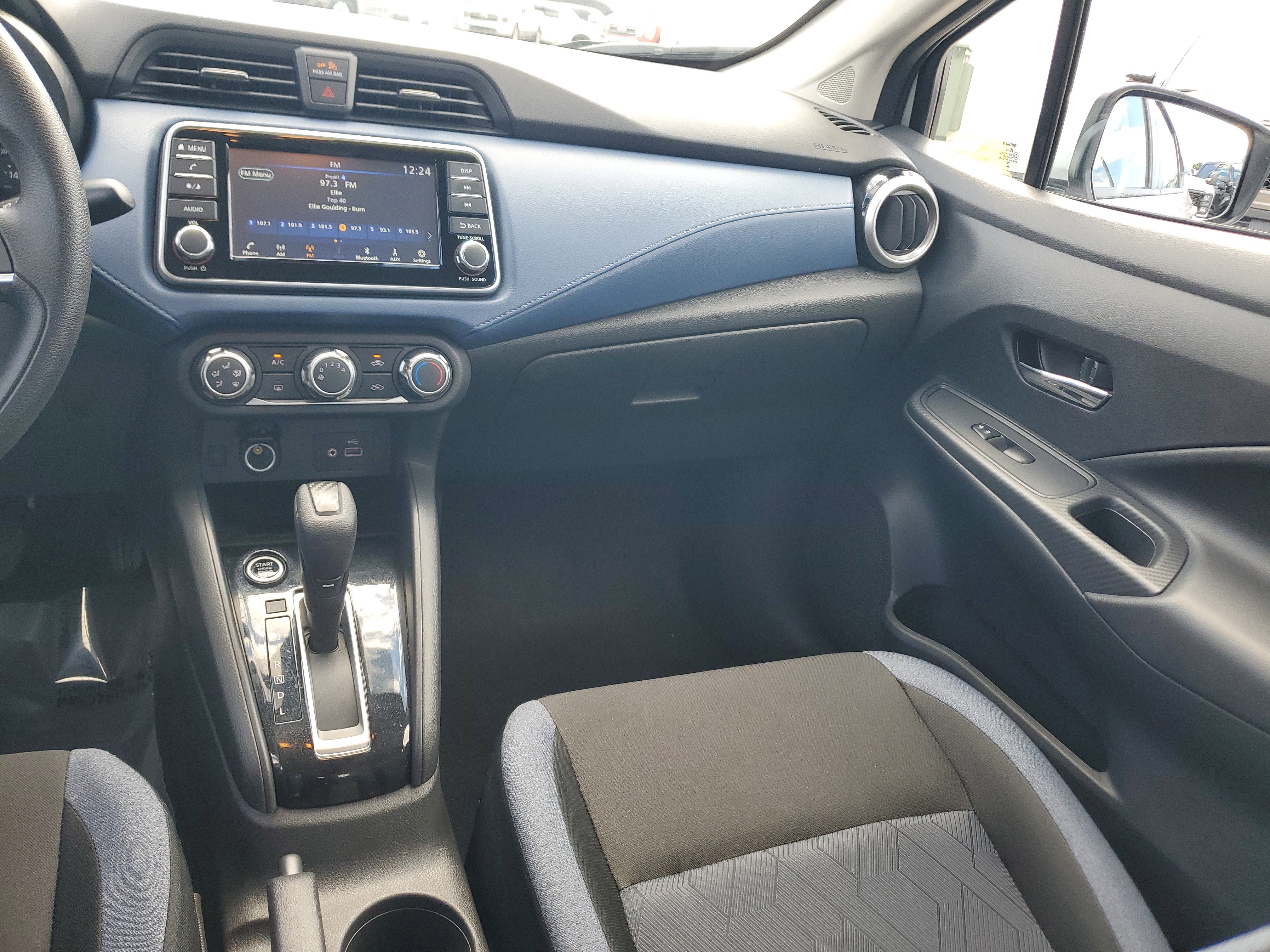 Certified 2025 Nissan Versa SV w/ Trunk Package image 16