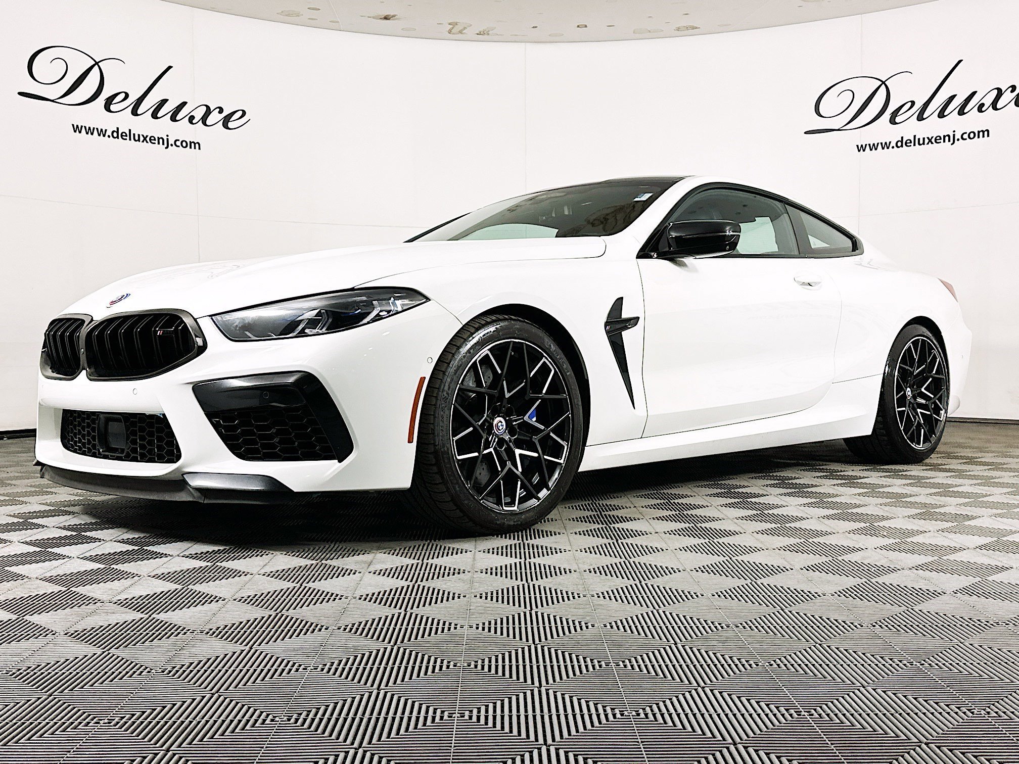 Used 2023 BMW M8 Competition image 3