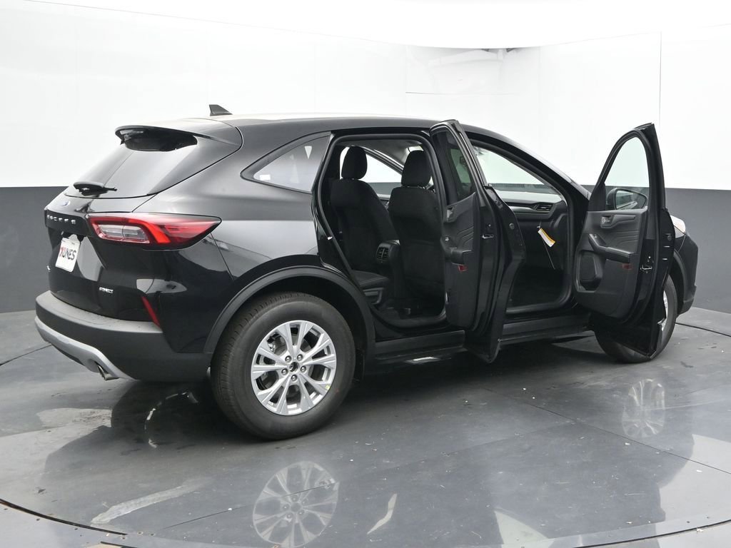New 2026 Ford Escape Active w/ Cold Weather Package image 57
