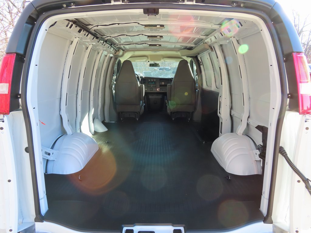 New 2025 Chevrolet Express 2500 w/ Safety Package image 20
