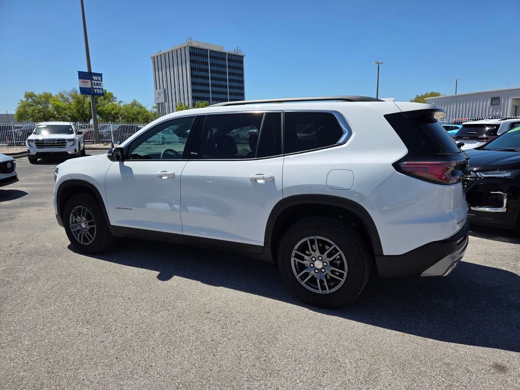 Used 2025 GMC Acadia Elevation image 12
