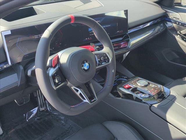 New 2026 BMW M5 w/ Carbon Package AWD/4WD image 3