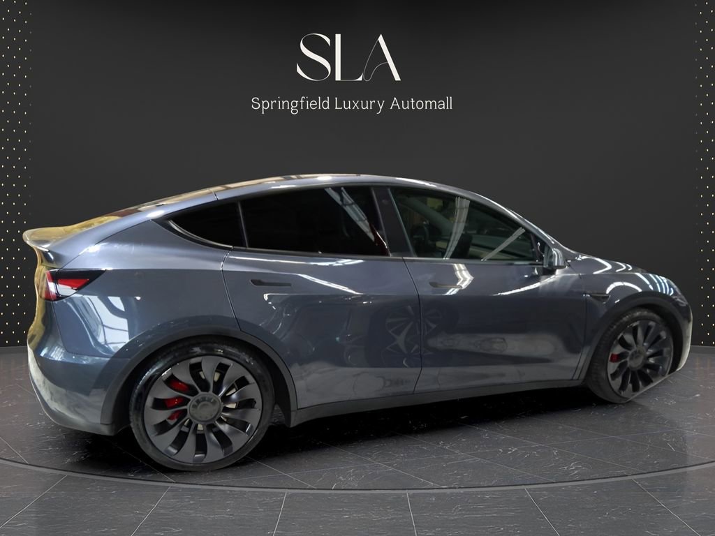 Used 2021 Tesla Model Y Performance image 4