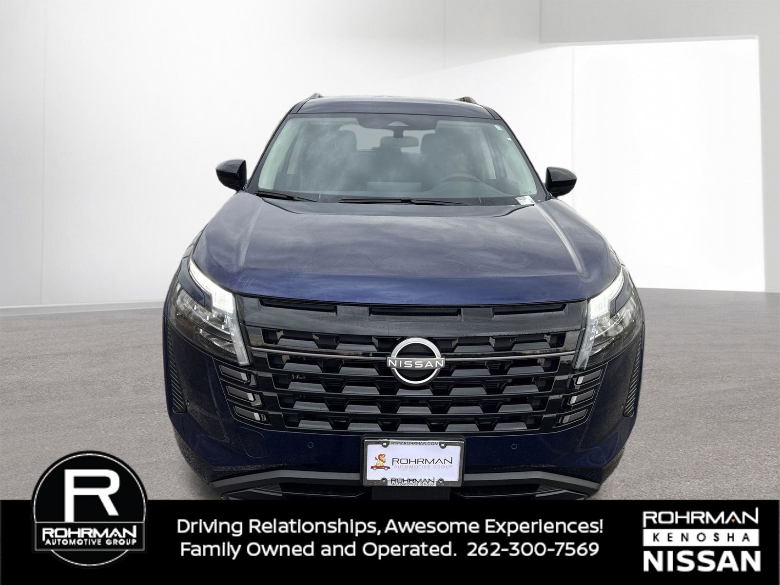 New 2026 Nissan Pathfinder SV image 8