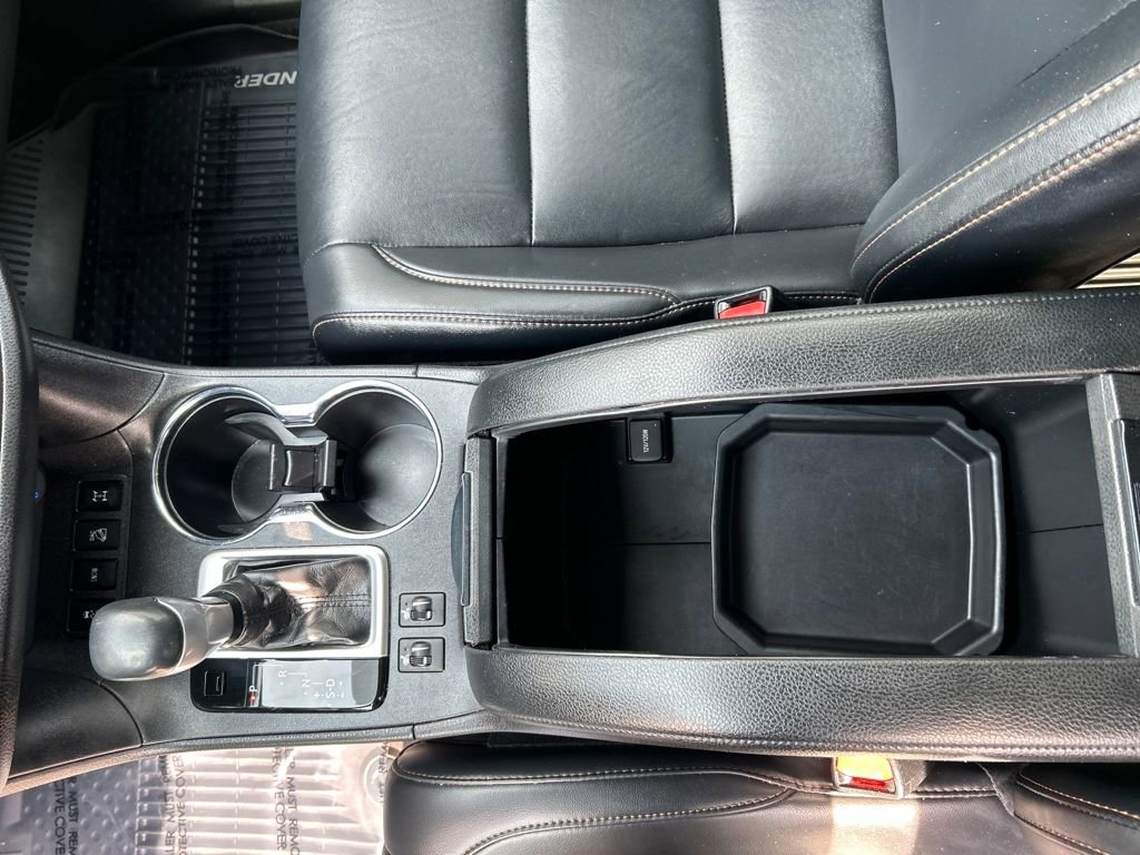 Used 2019 Toyota Highlander XLE image 17
