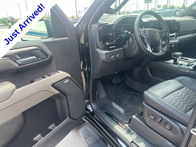 Used 2026 Chevrolet Silverado 1500 ZR2 AWD/4WD image 10