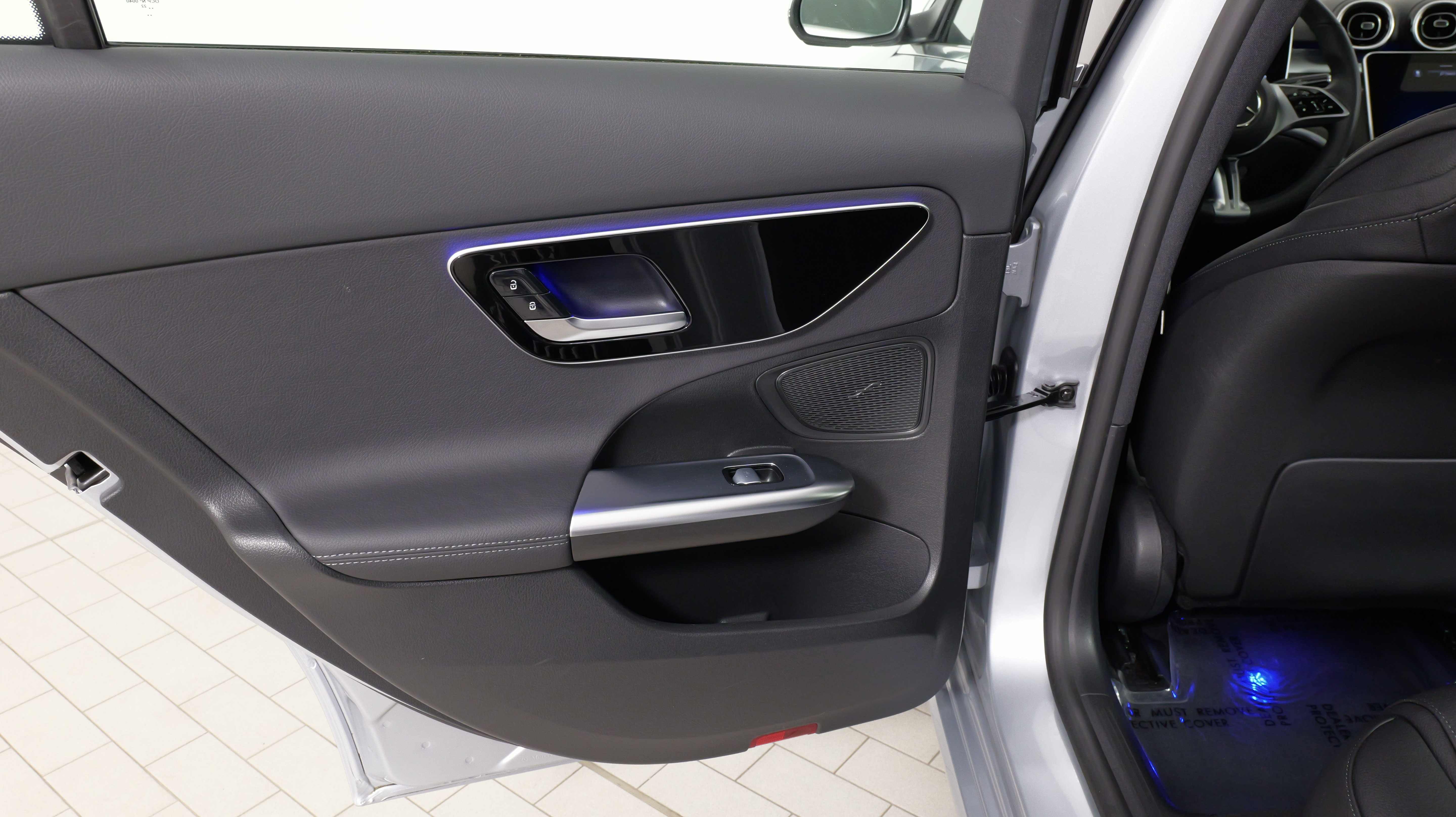 Used 2022 Mercedes-Benz C 300 4MATIC Sedan image 34