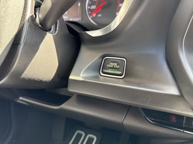 Used 2018 Chevrolet Camaro LT RWD image 15