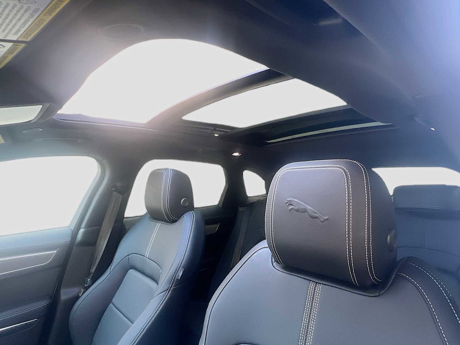 New 2026 Jaguar F-PACE R-Dynamic S image 15