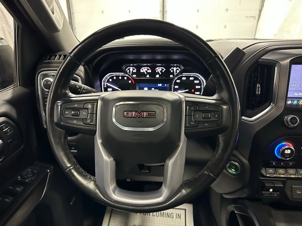 Used 2020 GMC Sierra 1500 SLT w/ SLT Premium Plus Package AWD/4WD image 18
