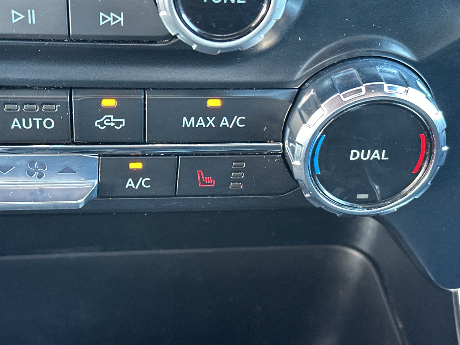 Used 2023 Ford F150 XLT w/ Equipment Group 302A High AWD/4WD image 27