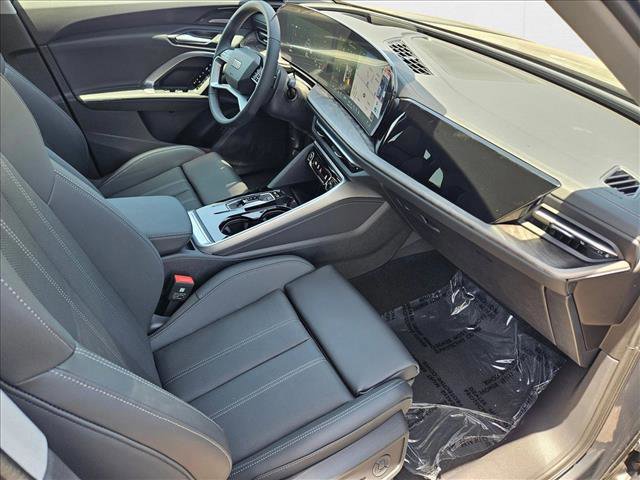 New 2025 Audi Q5 Premium Plus image 16