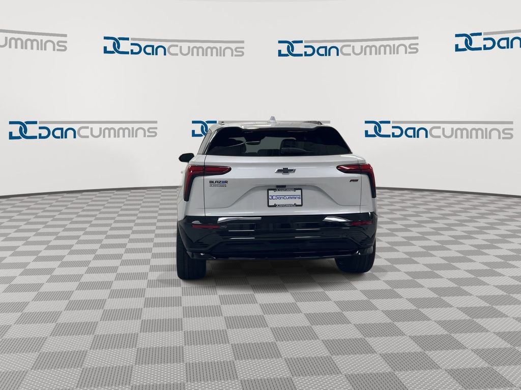 New 2025 Chevrolet Blazer EV RS RWD image 7