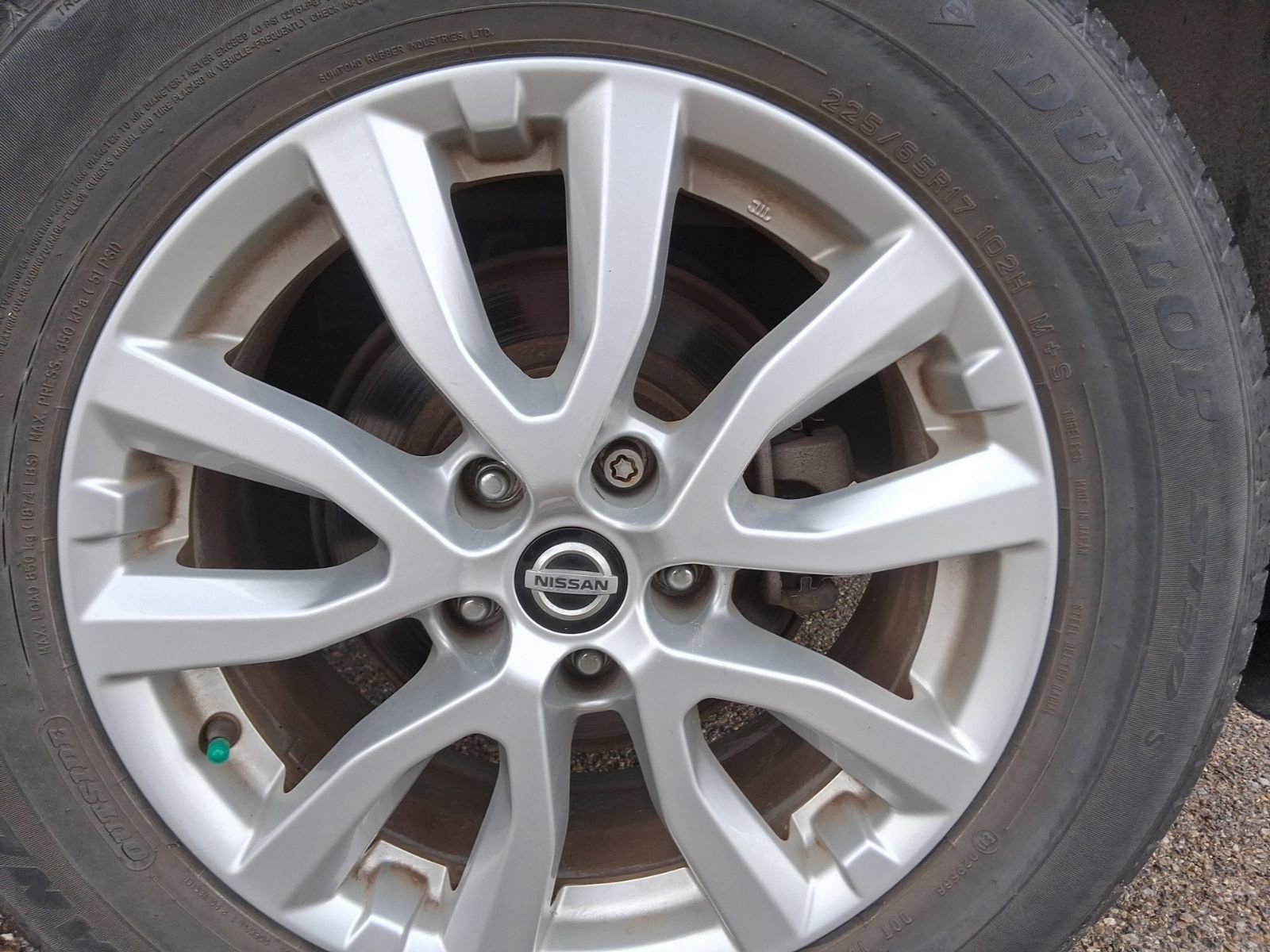 Used 2020 Nissan Rogue SV FWD image 19