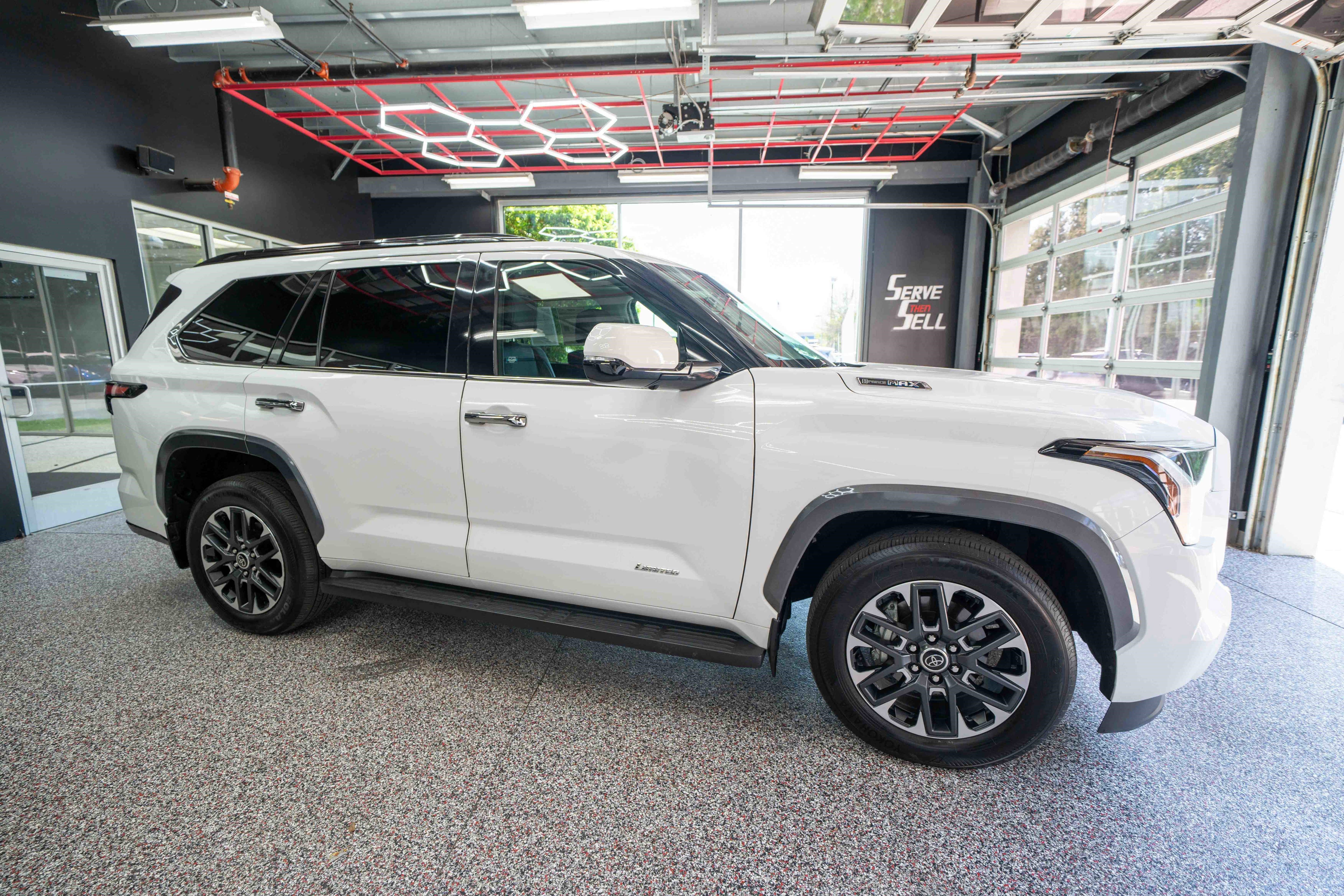 Certified 2023 Toyota Sequoia Limited AWD/4WD image 6
