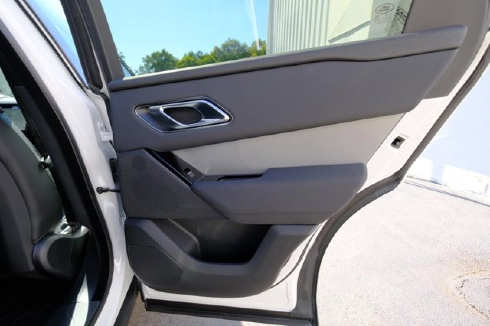 New 2025 Land Rover Range Rover Velar S image 16