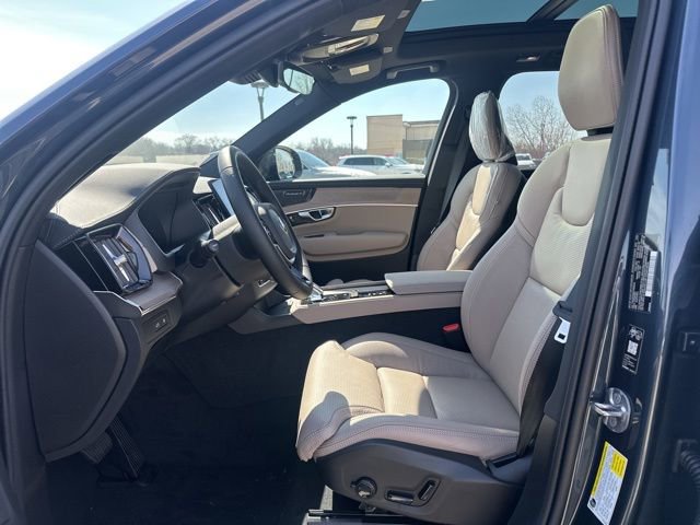 New 2026 Volvo XC90 T8 Ultra w/ Protection Package image 14