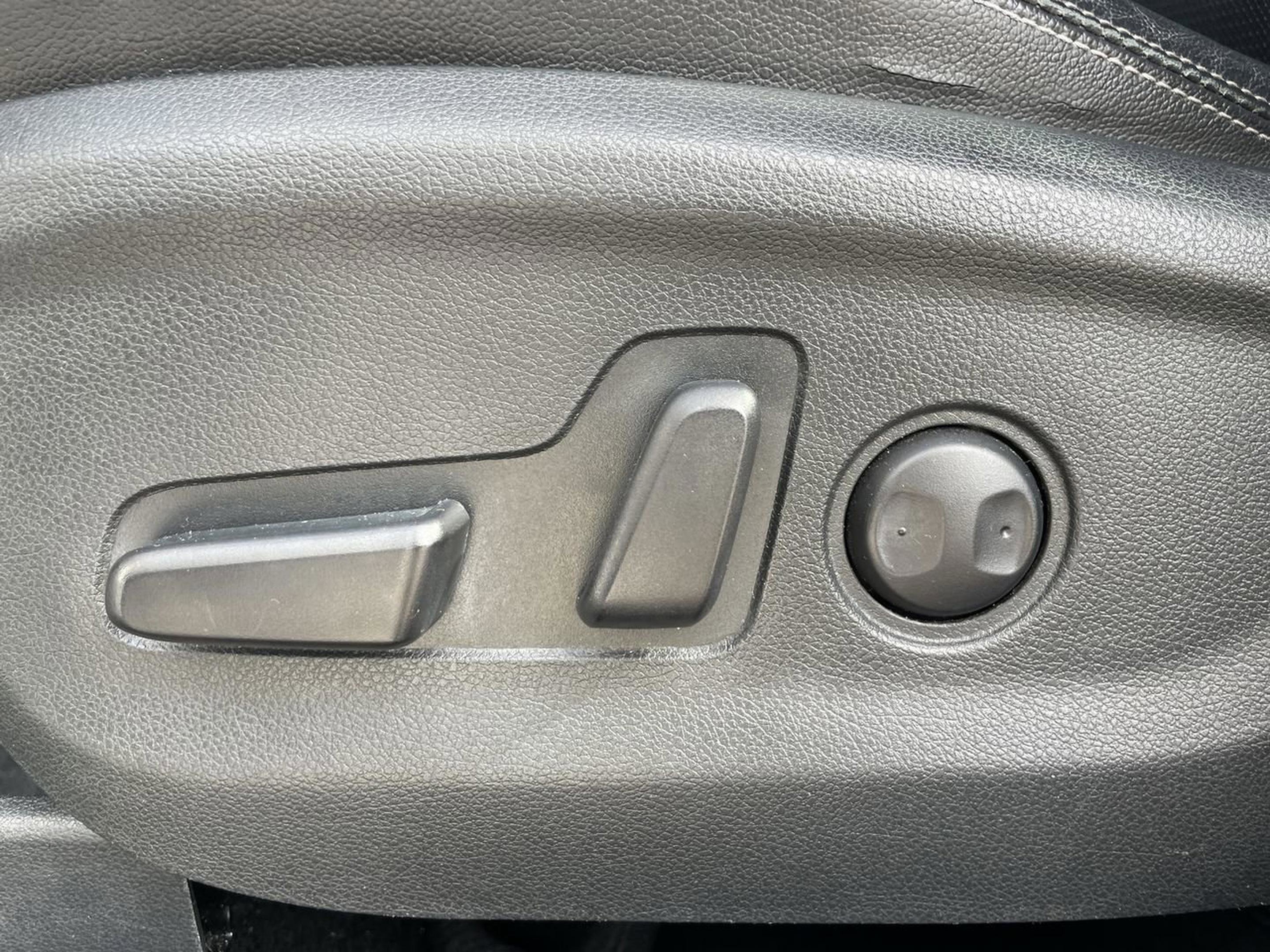 Used 2019 Kia Sportage EX w/ EX Technology Package image 13