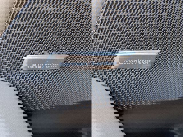 Used 2025 BMW M235i xDrive w/ Premium Package image 20