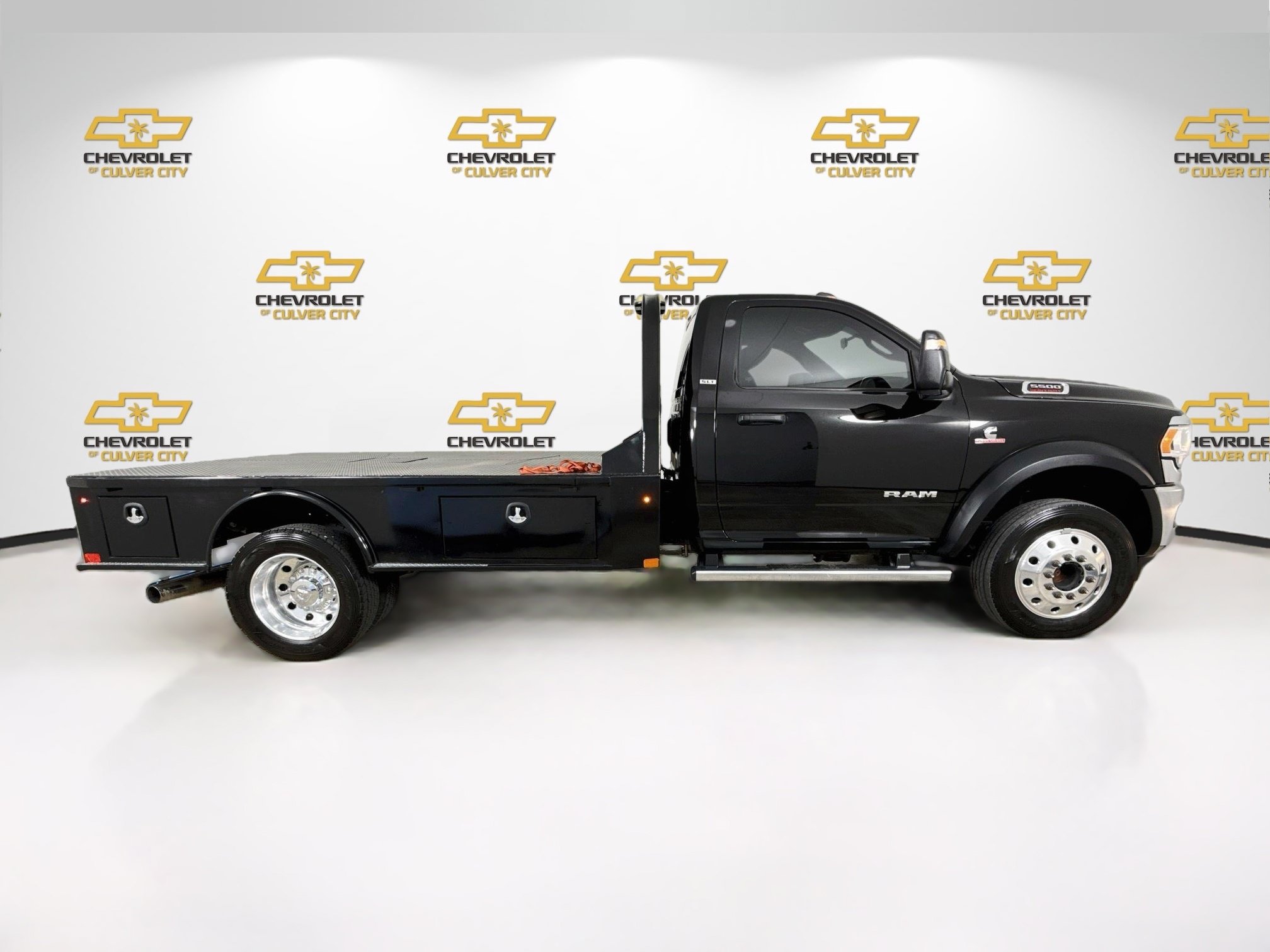 Used 2024 RAM 5500 SLT w/ Quick Order Package 2YG SLT AWD/4WD image 9