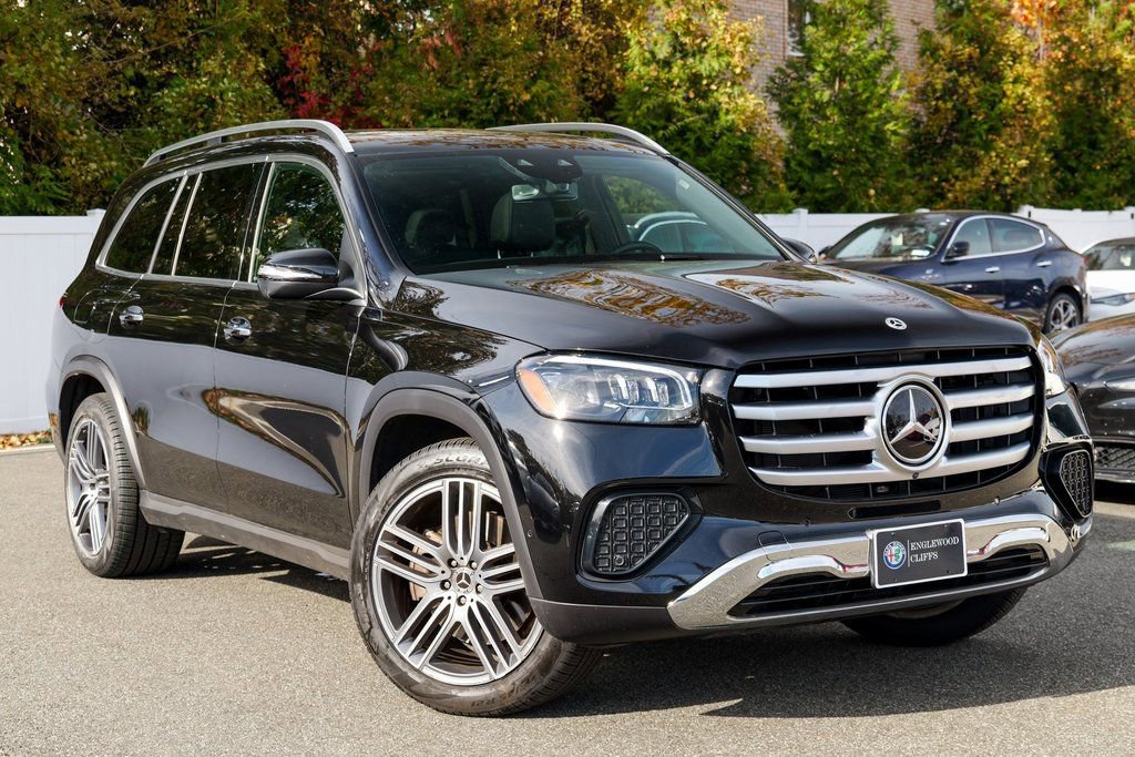 Used 2025 Mercedes-Benz GLS 450 4MATIC