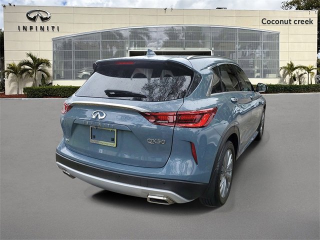 Certified 2025 INFINITI QX50 Luxe image 4